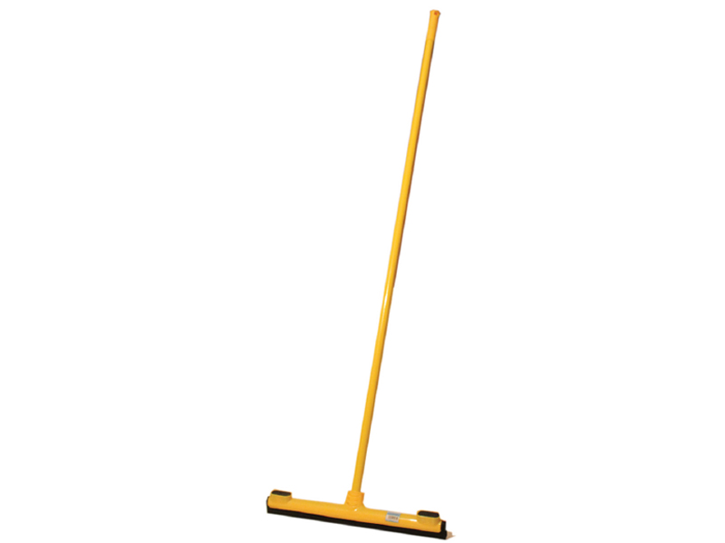Romeo Plastic Squeegee with Handle